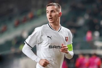Marseille thắng kịch tính 4-2 trước Rennes tại vòng 34 Ligue 1