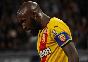 Kết quả vòng 34 Ligue 1: Lens thắng áp đảo Monaco 4‑0